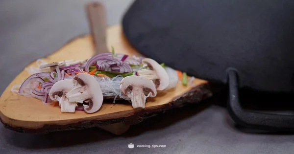 Wok Cooking Basics - Cooking Tips