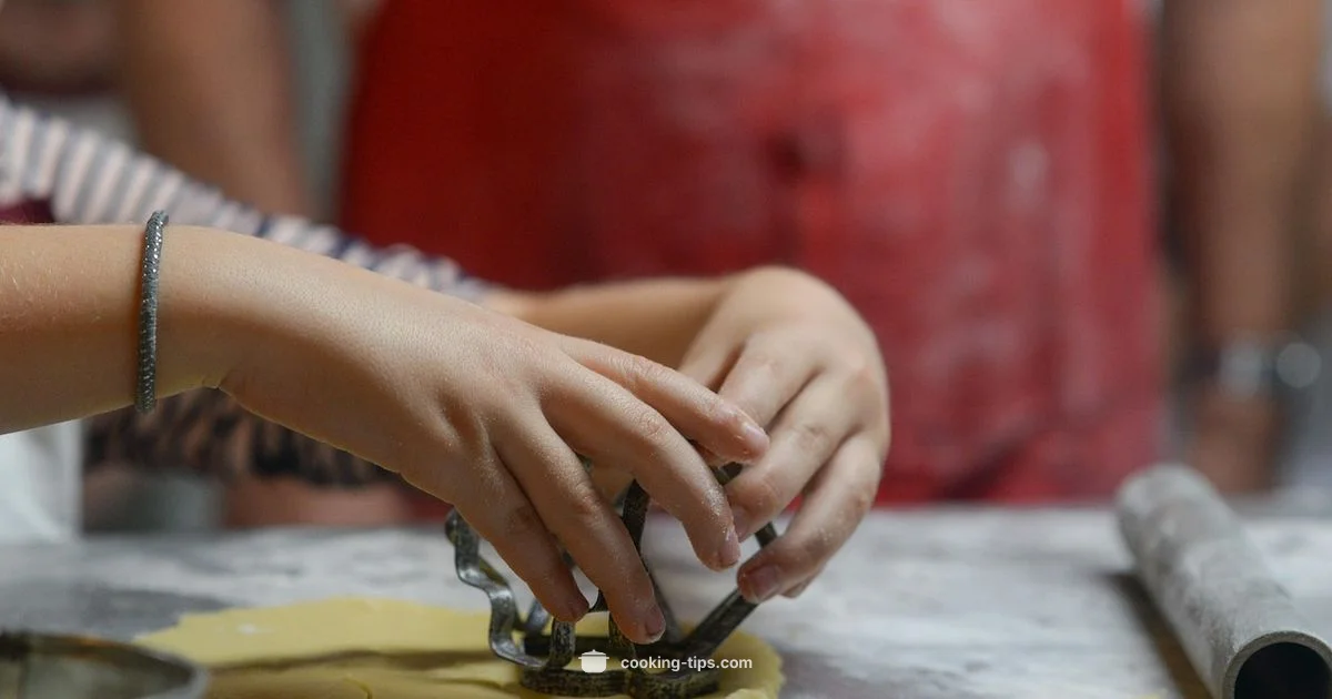 Fix Crumbly Dough - Cooking Tips